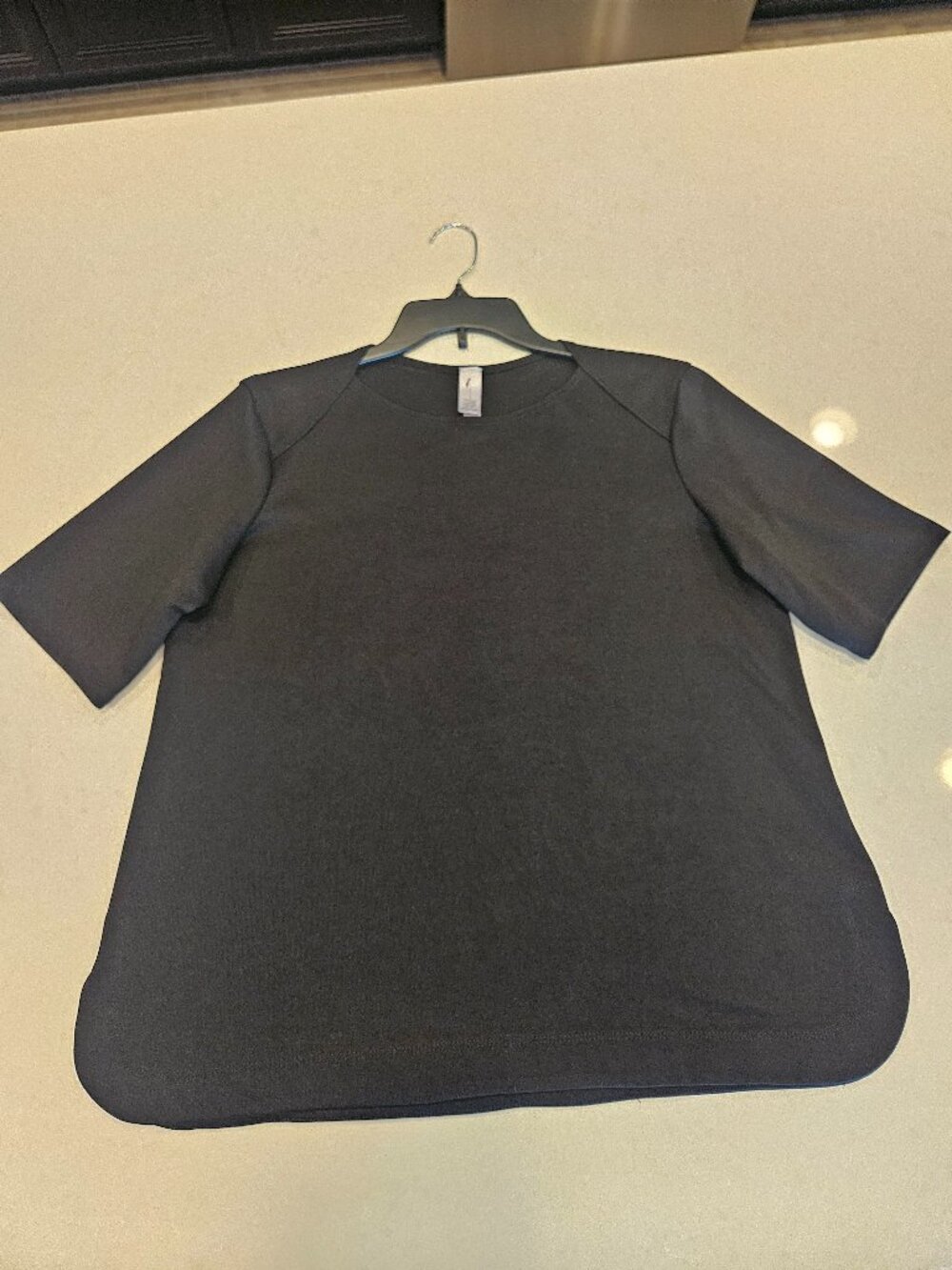 MarlaWynne Raglan Sleeve T-Shirt Style Blouse - Black - Size L